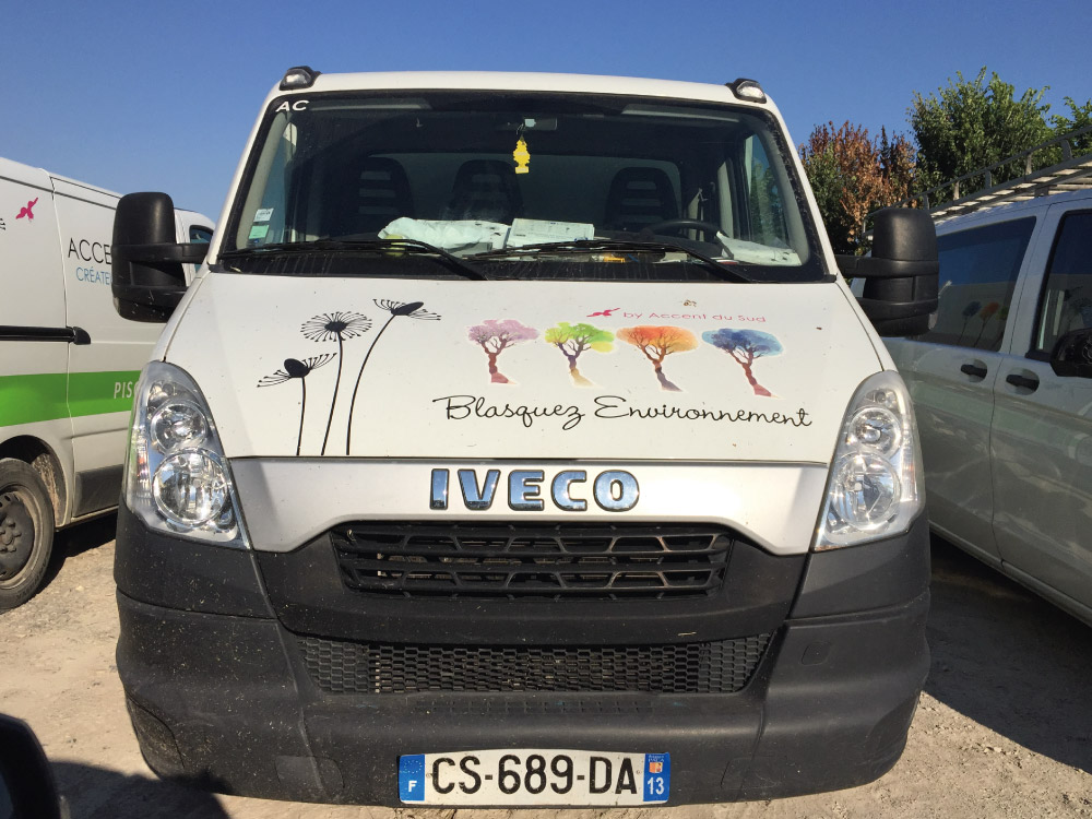 Realisations-communication-decoration-vehicule-accent-du-sud
