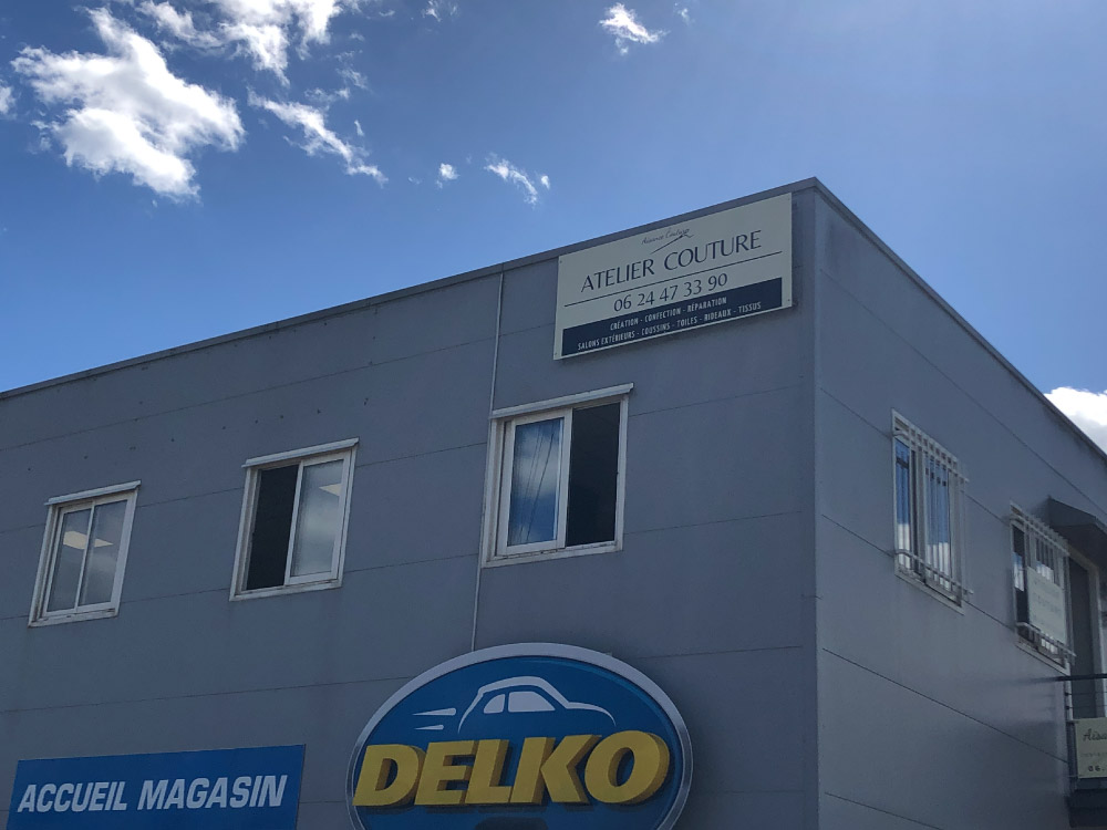 Realisations-signaletique-enseigne-aisance-couture