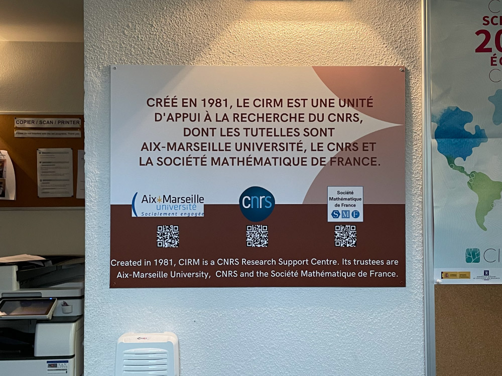 Realisations-signaletique-panneau-cirm-3