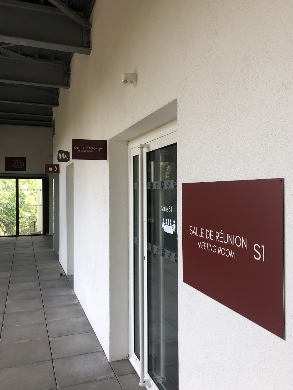 Realisations-signaletique-panneau-cirm-7