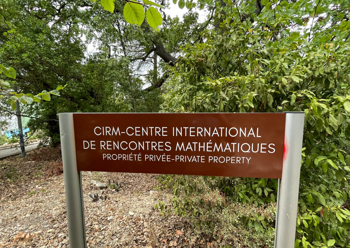 Realisations-signaletique-panneau-cirm-8